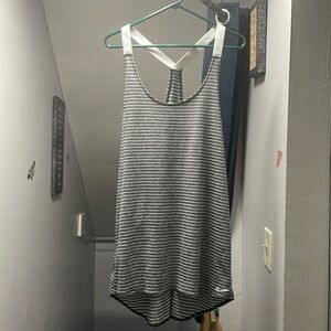 Nike tank